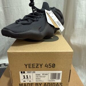 Yeezy 450 Black Sneakers